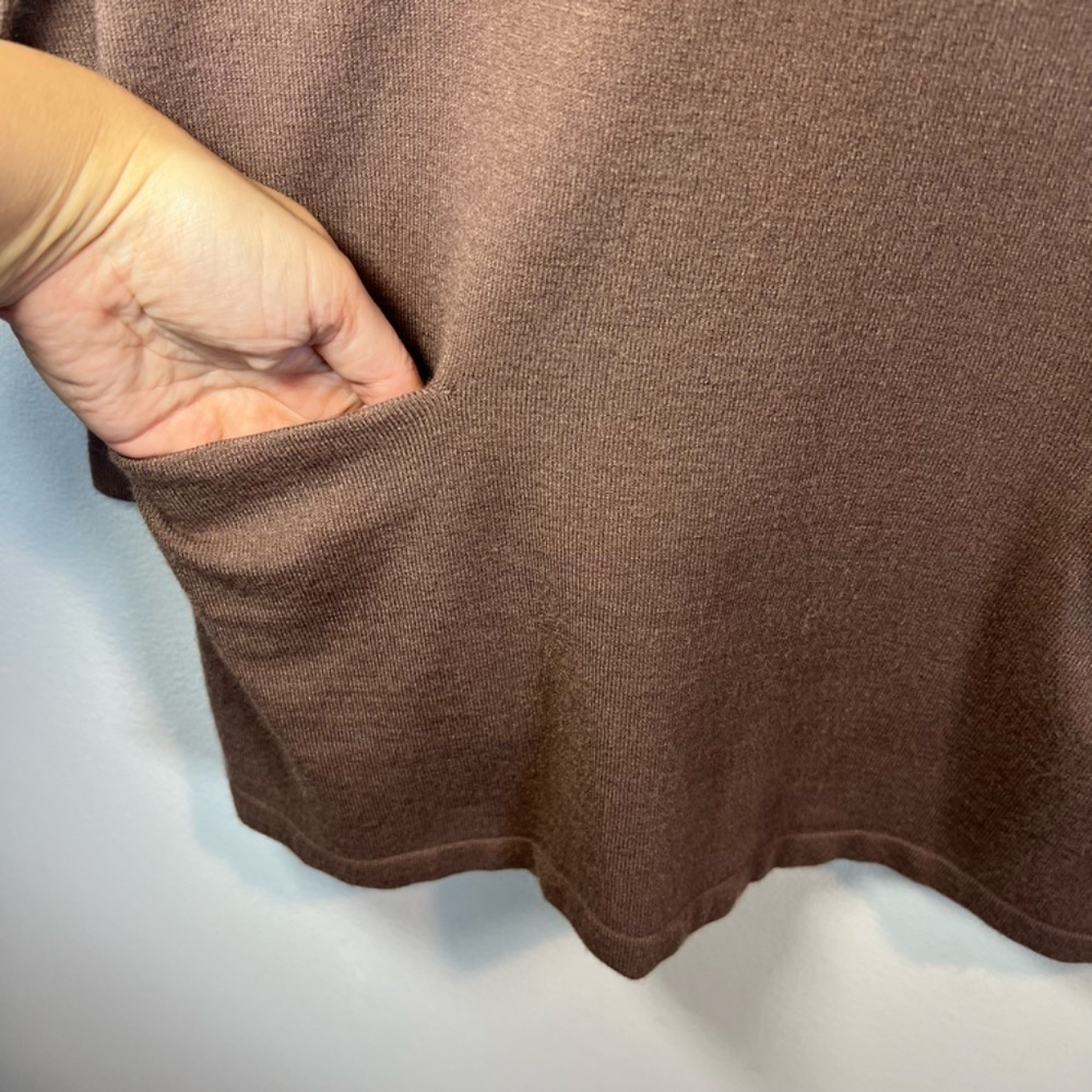 Lulu-B Tunic Sweater Shirt Brown Front Pockets Lightweight Neutral NEW Sz Medium - Picture 9 of 14